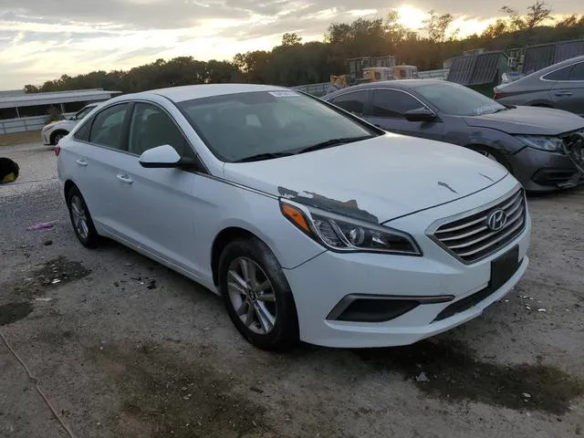 5NPE24AFXHH498782 2017 2017 Hyundai Sonata- SE 4