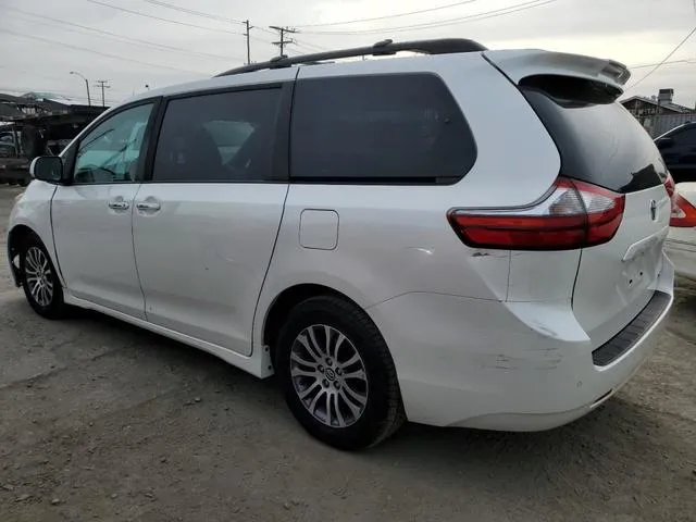 5TDYZ3DC4KS970934 2019 2019 Toyota Sienna- Xle 2