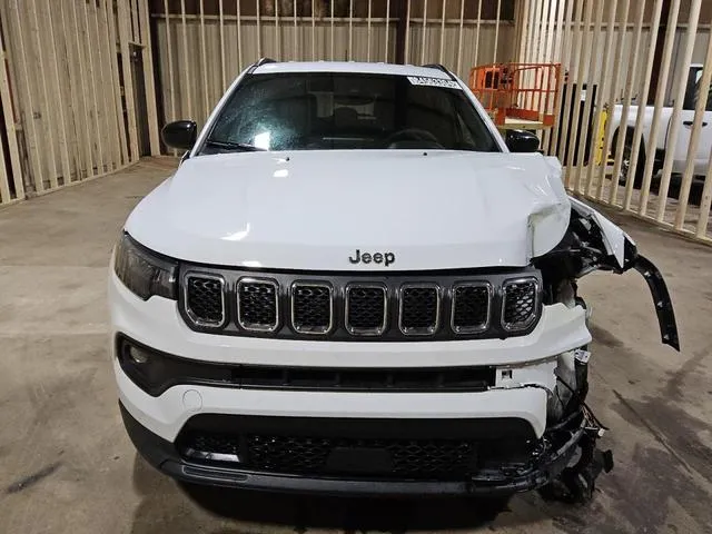 3C4NJDBN6PT561481 2023 2023 Jeep Compass- Latitude 5