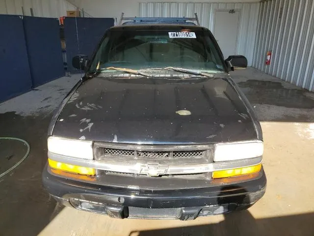 1GCCS19W218170447 2001 2001 Chevrolet S10- S10 5