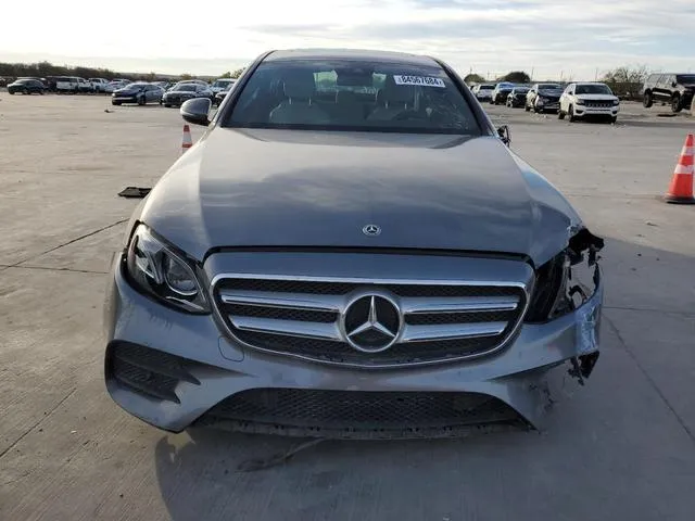 WDDZF4JBXKA575772 2019 2019 Mercedes-Benz E-Class- 300 5