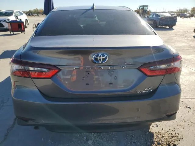 4T1C31AKXMU020678 2021 2021 Toyota Camry- LE 6