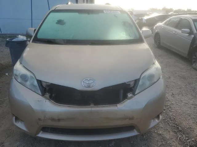 5TDKK3DCXES496910 2014 2014 Toyota Sienna- LE 5