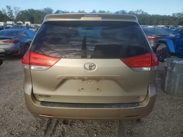 5TDKK3DCXES496910 2014 2014 Toyota Sienna- LE 6