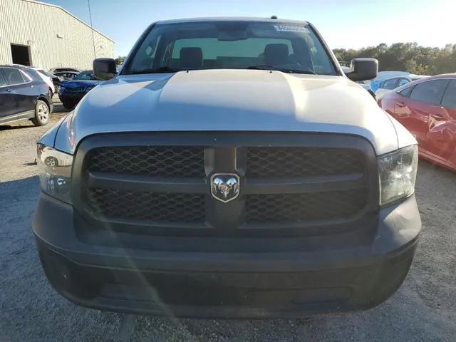 3C6JR6AG9GG130588 2016 2016 RAM 1500- ST 5