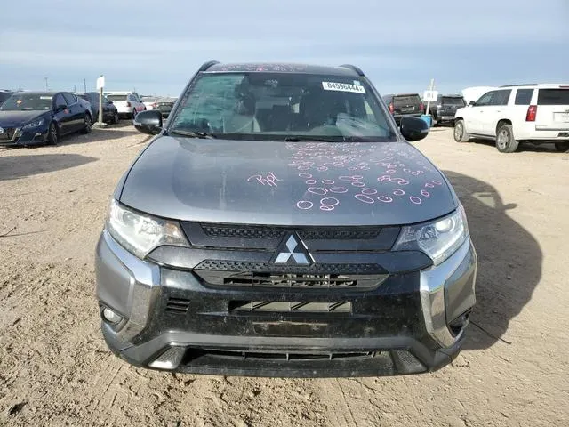 JA4AD3A35LZ037560 2020 2020 Mitsubishi Outlander- SE 5