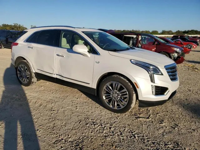 1GYKNCRS6HZ261019 2017 2017 Cadillac XT5- Premium Luxury 4