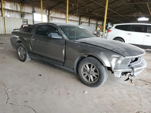 1ZVFT80N655121036 2005 2005 Ford Mustang 4