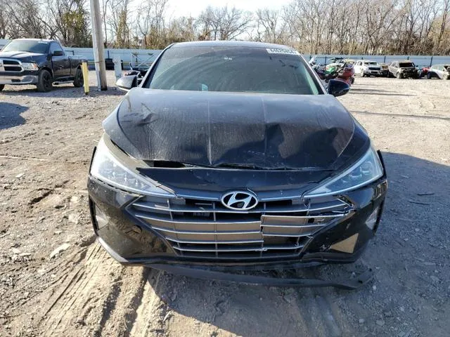 KMHD84LFXKU753219 2019 2019 Hyundai Elantra- Sel 5