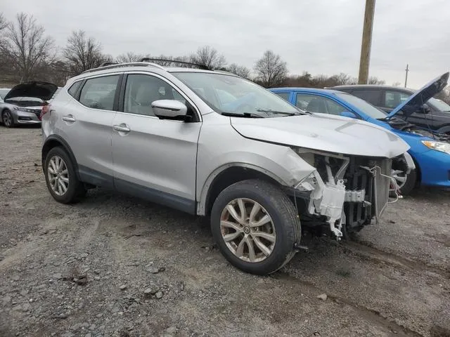 JN1BJ1CV3LW252610 2020 2020 Nissan Rogue- S 4