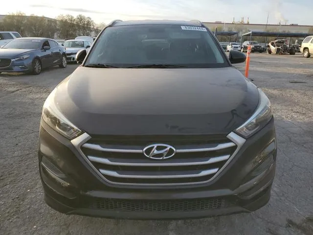 KM8J33A42HU439070 2017 2017 Hyundai Tucson- Limited 5