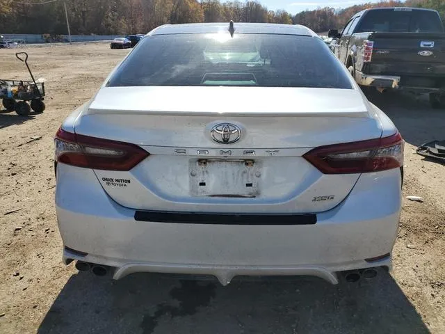 4T1K61AK3NU014144 2022 2022 Toyota Camry- Xse 6