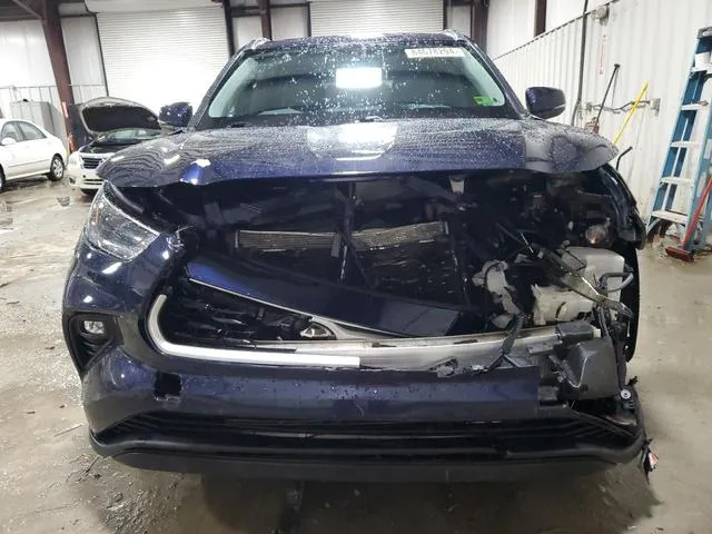 5TDHZRBHXMS532388 2021 2021 Toyota Highlander- Xle 5