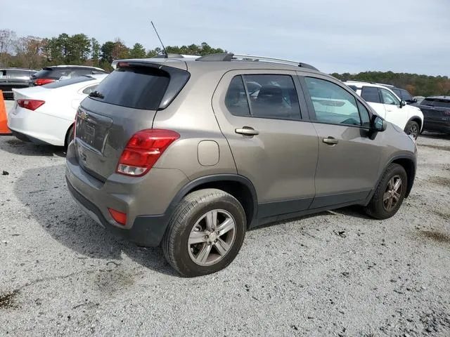 KL7CJPSM1MB373526 2021 2021 Chevrolet Trax- 1LT 3