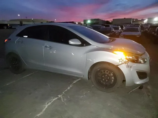 KMHD35LH1HU370185 2017 2017 Hyundai Elantra 4