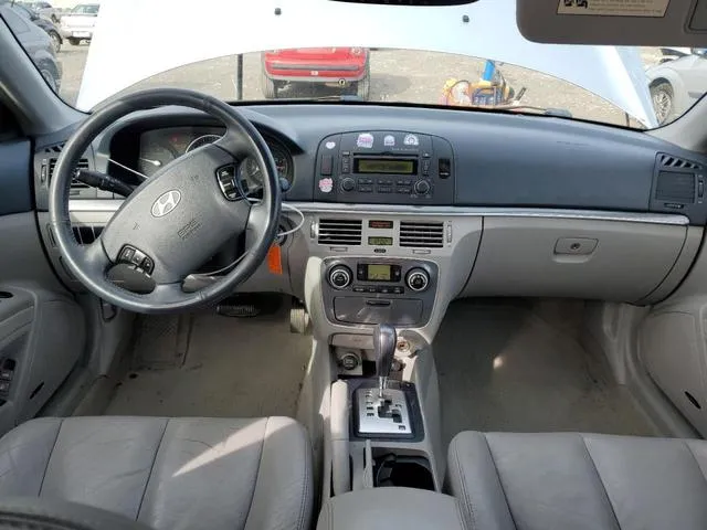 5NPEU46C78H350050 2008 2008 Hyundai Sonata- SE 8