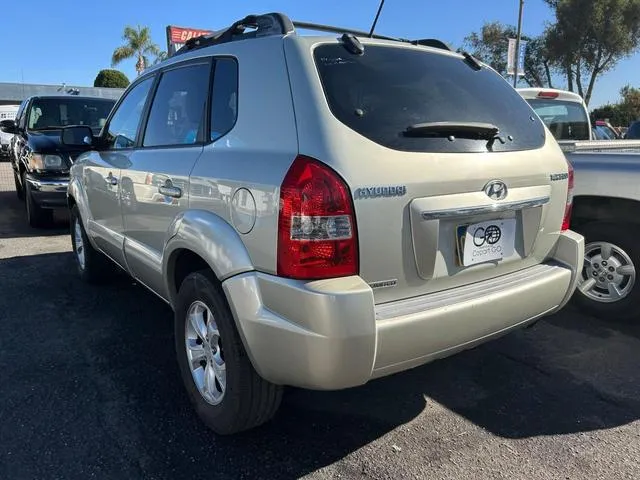 KM8JN12B29U980388 2009 2009 Hyundai Tucson- SE 3