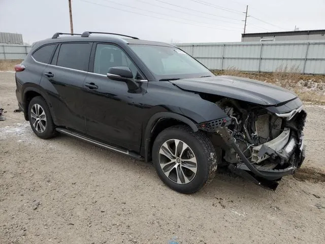 5TDKDRBH7PS504427 2023 2023 Toyota Highlander- L 4