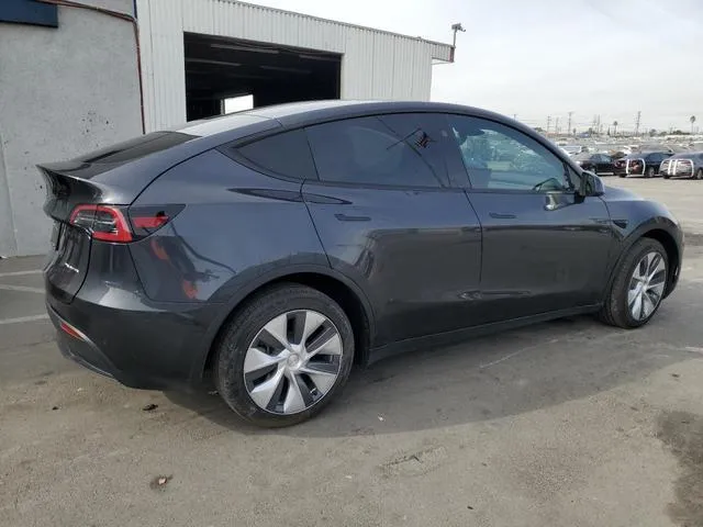 7SAYGDEE9RF078563 2024 2024 Tesla MODEL Y 3