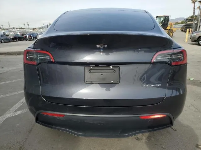 7SAYGDEE9RF078563 2024 2024 Tesla MODEL Y 6