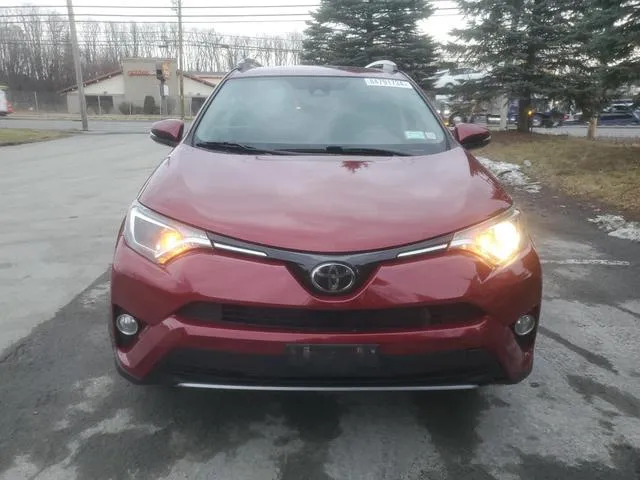 2T3RFREV3JW816681 2018 2018 Toyota RAV4- Adventure 5