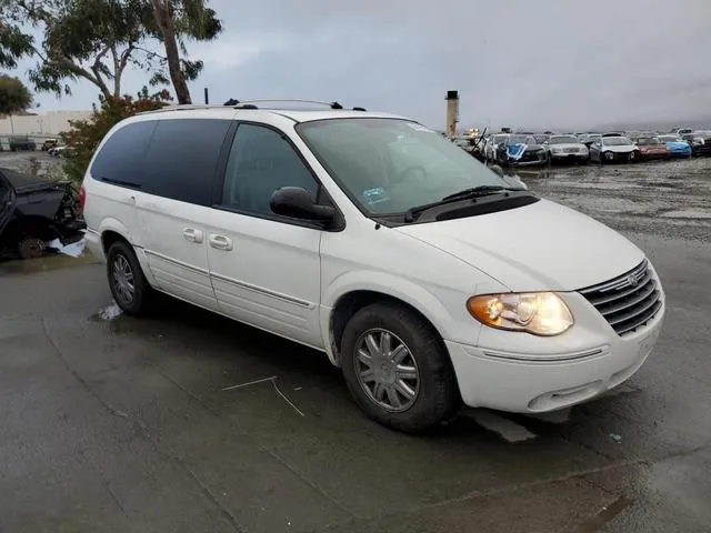 2C4GP64L25R196635 2005 2005 Chrysler Town and Country- Limited 4