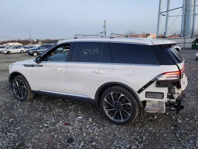 5LM5J7XC4LGL00589 2020 2020 Lincoln Aviator- Reserve 2