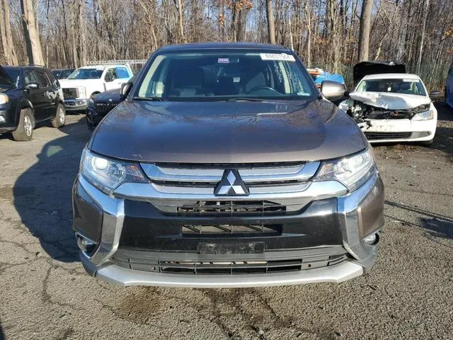 JA4AZ3A30HZ053285 2017 2017 Mitsubishi Outlander- SE 5