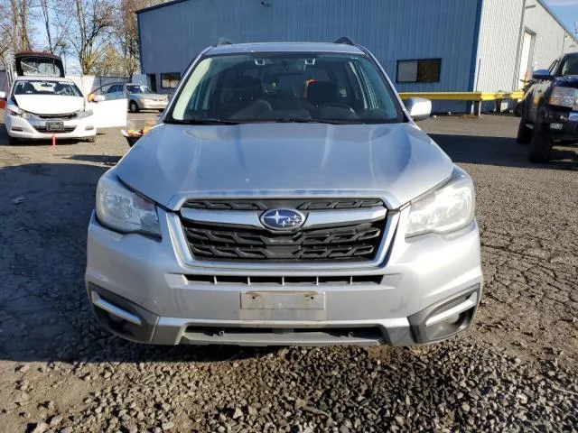 JF2SJAGC0JH466916 2018 2018 Subaru Forester- 2-5I Premium 5