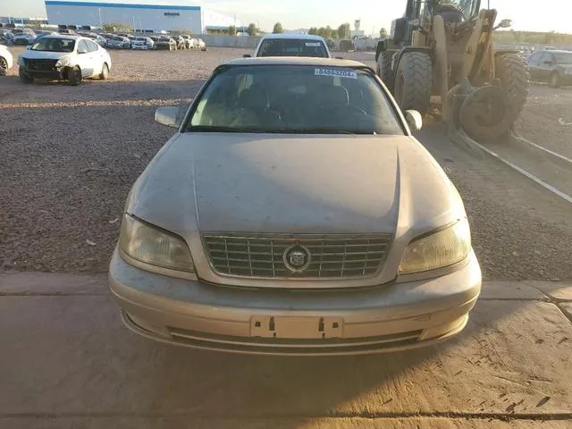 W06VR54R5YR010954 2000 2000 Cadillac Catera 5