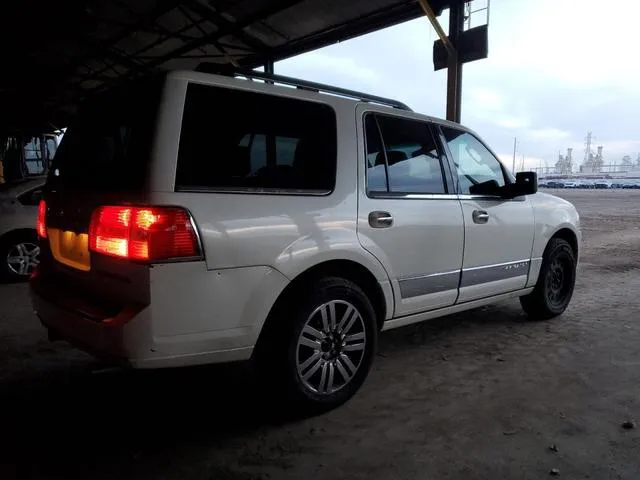 5LMFU27518LJ12241 2008 2008 Lincoln Navigator 3