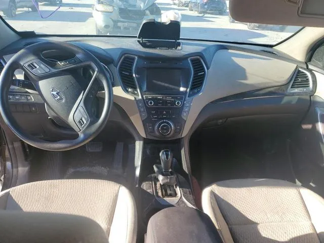 KM8SMDHF7HU219454 2017 2017 Hyundai Santa Fe- SE 8