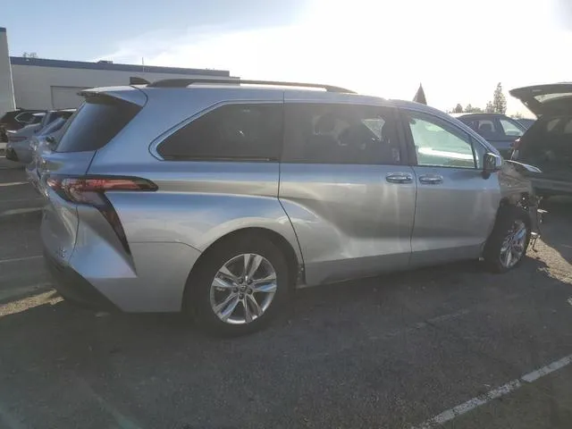 5TDJRKEC4NS115326 2022 2022 Toyota Sienna- Xle 3