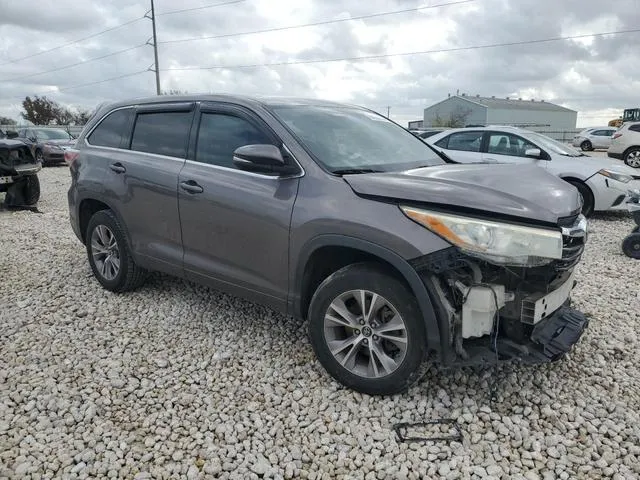 5TDZKRFH2GS157149 2016 2016 Toyota Highlander- LE 4