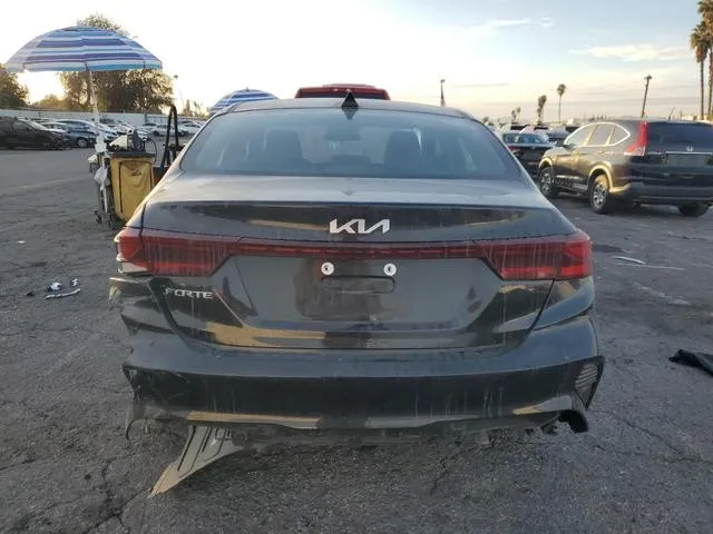 3KPF24AD4RE741933 2024 2024 KIA Forte- LX 6