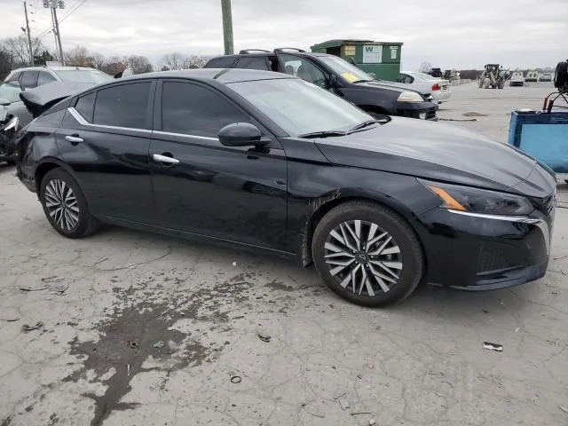 1N4BL4DV9RN402683 2024 2024 Nissan Altima- SV 4