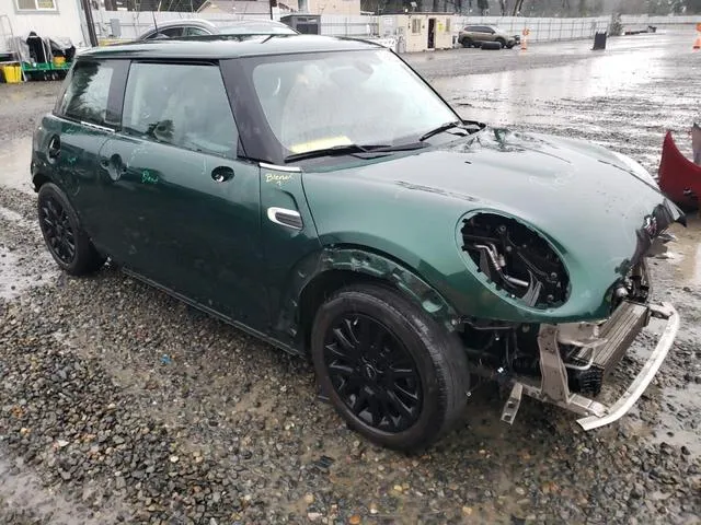 WMWXP5C52J2G64126 2018 2018 Mini Cooper 4