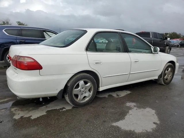 1HGCG1651XA002492 1999 1999 Honda Accord- EX 3