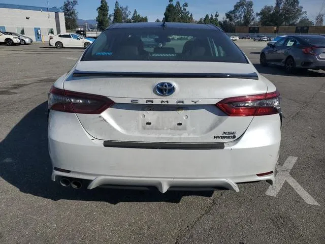 4T1K31AK6NU043517 2022 2022 Toyota Camry- Xse 6