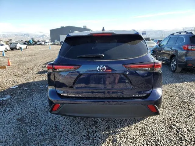 5TDKDRBH7RS530691 2024 2024 Toyota Highlander- LE 6