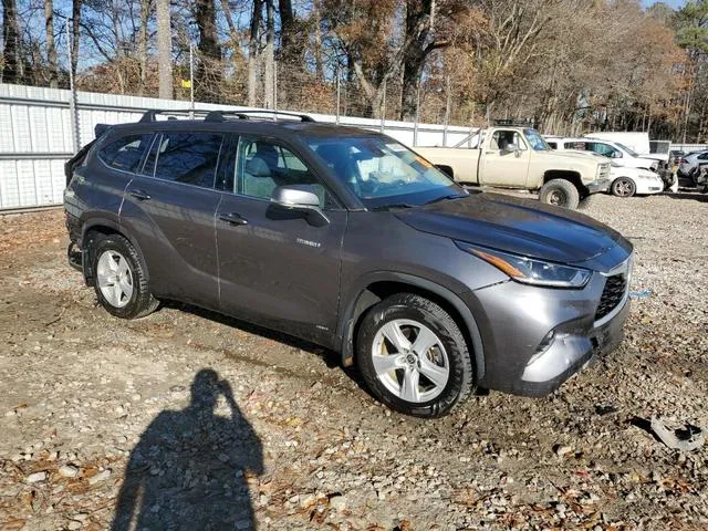 5TDBBRCH5MS529200 2021 2021 Toyota Highlander- Hybrid Le 4