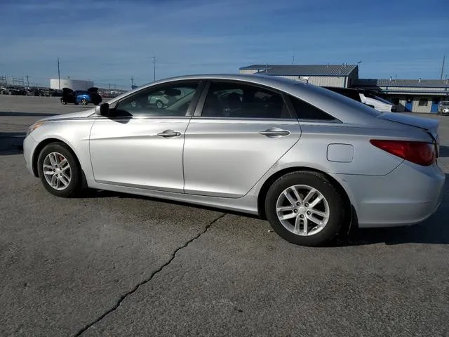 5NPEB4AC0DH539372 2013 2013 Hyundai Sonata- Gls 2