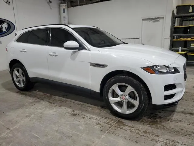 SADCJ2FX0LA616892 2020 2020 Jaguar F-Pace- Premium 4