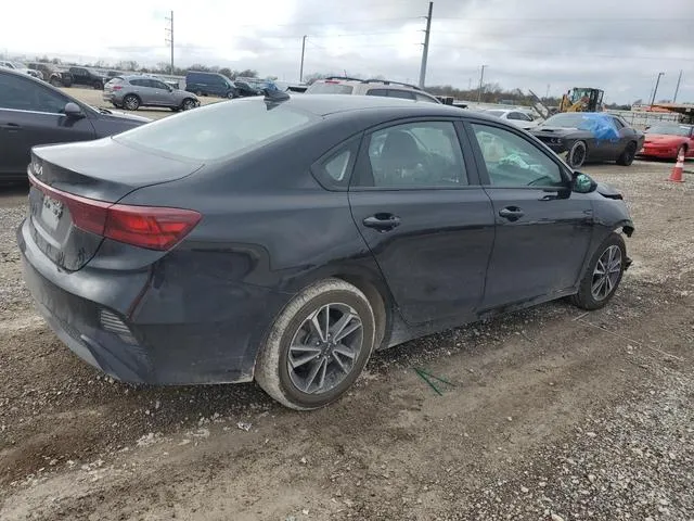 3KPF24AD5PE526512 2023 2023 KIA Forte- LX 3