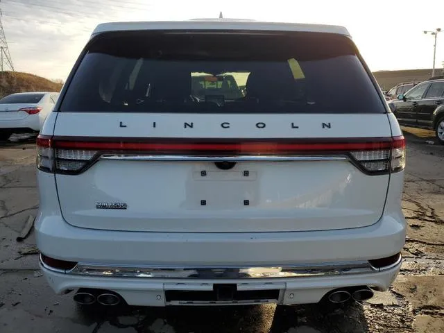 5LM5J9XC8MGL07588 2021 2021 Lincoln Aviator- Black Label 6