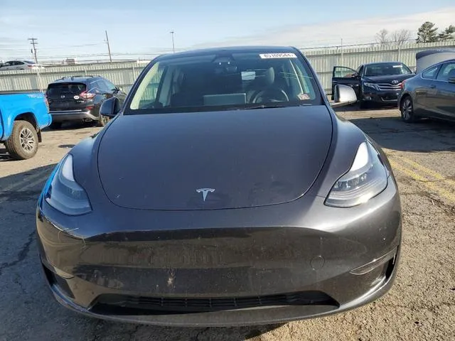 7SAYGDED0RF121274 2024 2024 Tesla MODEL Y 5