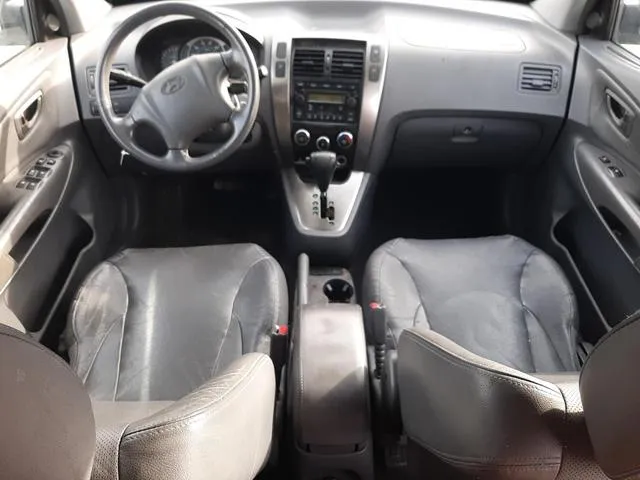 KM8JN12D45U096092 2005 2005 Hyundai Tucson- Gls 8