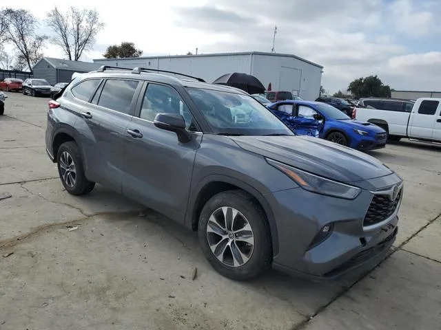 5TDKDRAH1PS002661 2023 2023 Toyota Highlander- L 4