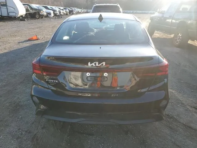 3KPF24AD0PE663065 2023 2023 KIA Forte- LX 6