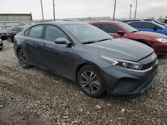 3KPF24AD1PE688119 2023 2023 KIA Forte- LX 4